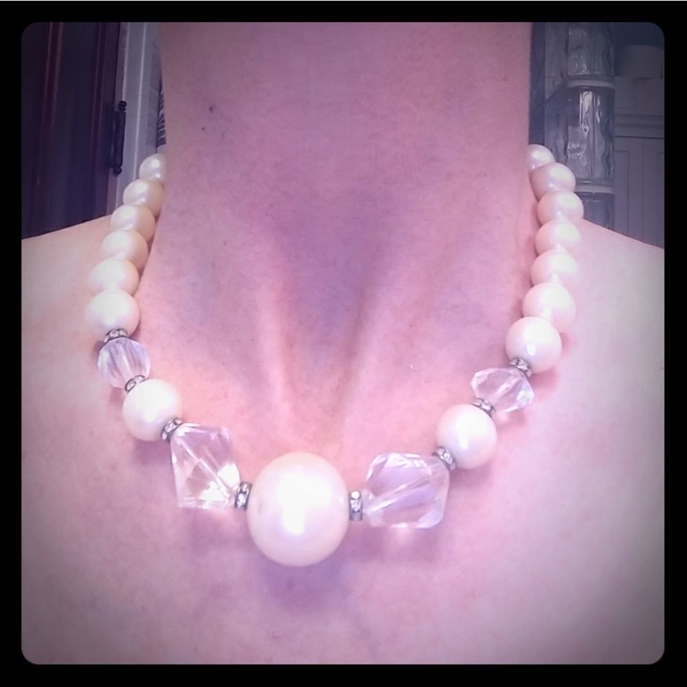 VTG Pearl Rhinestone Statement Necklace